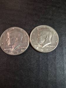 lot 143 image: 1971 Kennedy Half Dollar Set - 2 Coins