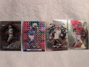 lot 1017 image: 2022 Panini Mosaic NFL Football Cards Lot - Brett Favre Hall of Fame, Keenan Allen, JaMarr Chase, Tyreek Hill