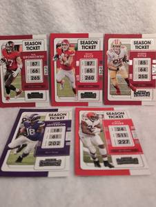 lot 1054 image: 2021 Panini Contenders NFL Season Ticket Trading Cards Set - Gronk, Travis Kelce, George Kittle, Justin Jefferson, Nick Chubb - 5 ct
