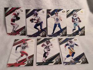 lot 1058 image: 2022 Panini Limited NFL Football Trading Cards Collection - 7 ct
