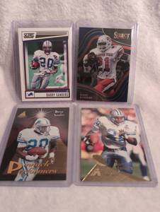 lot 1101 image: Barry Sanders Football Trading Card Collection - 4 ct