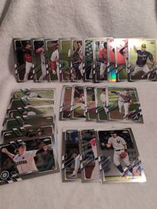 lot 2019 image: Modern MLB Baseball Trading Cards Collection - 24 ct