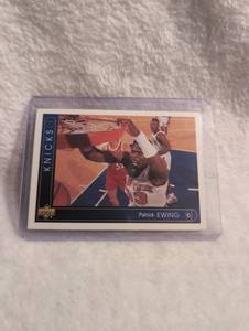 lot 3024 image: Patrick Ewing New York Knicks Upper Deck Basketball Card
