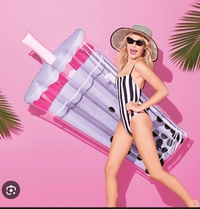 lot 2796 image: Sun Squad Bubble Tea Pool Float Inflatable Lounger