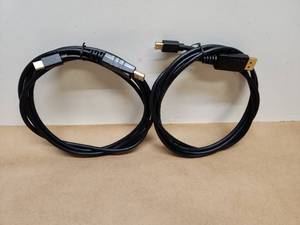 lot 6 image: Eaton Tripp Lite Series Mini DisplayPort to DisplayPort Adapter Cable, 4K