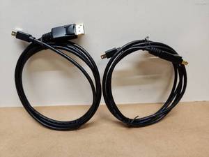 lot 7 image: Eaton Tripp Lite Series Mini DisplayPort to DisplayPort Adapter Cable, 4K