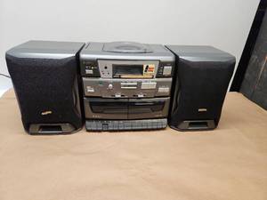 lot 11 image: Sanyo CWHL550 Digital Tuning CD Radio Cassette Stereo System
