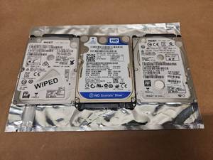 lot 35 image: Lot of 3 Laptop Hard Drives 2.5 inch SATA HGST WD