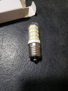 lot 8188 image: 2pk LED Light Bulb E14 Base - Retail $5