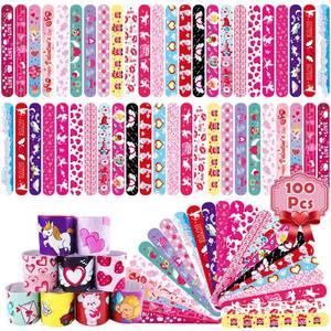 lot 8227 image: SUNPROUND 100Pcs Valentines Day Slap Bracelets, Valentine Party Favors Snap Wristbands for Kids Exchange Gifts, Goodies Stocking Stuffers, Classroom Prizes - Retail $17