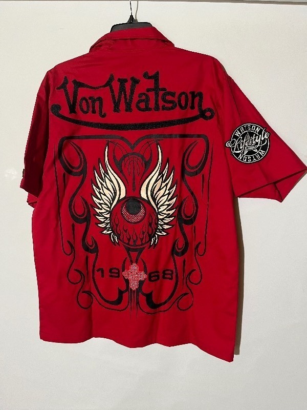 lot 226 image: Von Watson Bright Red Biker Styled Short Sleeve Button Up - Med