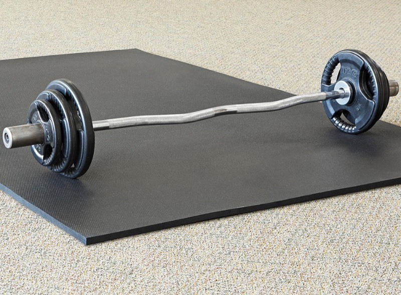 lot 35 image: Heavy Duty Rubber Equipment Mat -  thick, 4 x 6 - Great Utility Gym - or Heavy Equipment etc