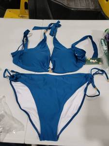 lot 2434 image: Womens Bikini Sets Two Piece Bathing Suits XL