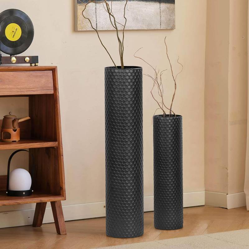 lot 131261 image: Set of 2 Black Cylinder Floor Standing Vases Large 2721in Tall Metal Decorative Vase Honeycomb Texture Modern Home Decor for Dining Room Living Bedroom Hallway Corner