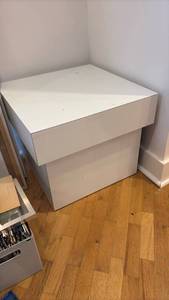 lot 59184 image: Set of 2 White Storage Cube Tables  - Retail $189