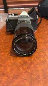 lot 59241 image: Pentax K1000 SLR Camera with Soligor 80-250mm Zoom Macro Lens - Retail $50