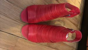 lot 59249 image: Red Leather Block Heel Sandals with Pleated Straps size 7 - Retail $25