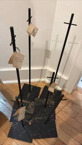 lot 59286 image: African Mask Stand Iron Display Set - Retail $25