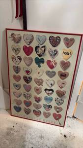 lot 59318 image: Framed Gingerbread Hearts Collection Display - Retail $25