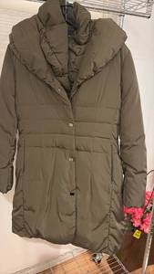 lot 59346 image: Jones New York Womens Puffer Coat Size Small - Retail $75