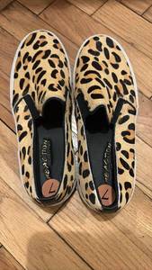 lot 59352 image: Leopard Print Slip-On Sneakers size 7  - Retail $25