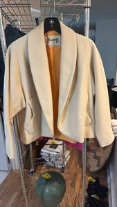 lot 60825 image: Ben Gershel by Robert Koos Cream Wool Blazer Jacket - Retail $45