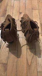 lot 60851 image: Brown Suede Fringe Ankle Boots size 6.5 - Retail $25