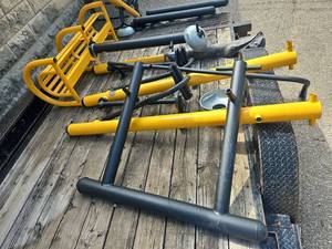 lot 4124 image: Playground Equipment Double Station Sky Walker and Pommel Horse