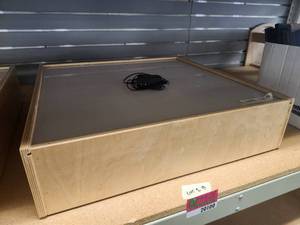 lot 20100 image: Large Format Light Box with Power Adapter
