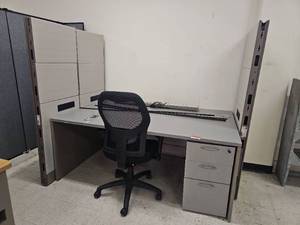 lot 20215 image: Office Cubicle Workstation with Desk Chair and Storage