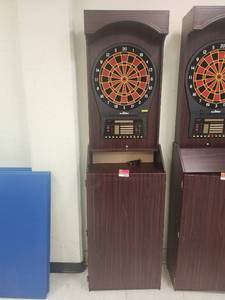 lot 20157 image: Arachnid Electronic Dartboard Cabinet