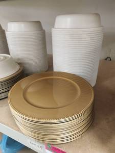 lot 20194 image: Gold Charger Plates with Plate Covers Set