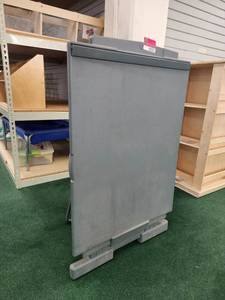 lot 20221 image: Quartet Duramax Easel with Stand