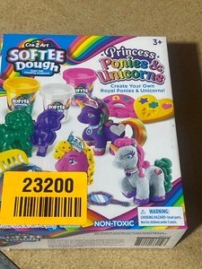 lot 23200 image: New Cra-Z-Art Softee Dough