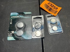 lot 23259 image: New Misc. Button Batteries