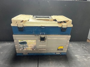 lot 23264 image: Plano Tackle Box w Misc. Fishing Items