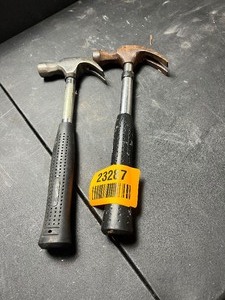 lot 23287 image: 2 Hammers