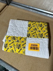 lot 23209 image: Brown & Yellow Quilt