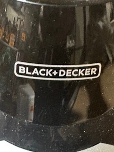 lot 23216 image: Black & Decker Blender