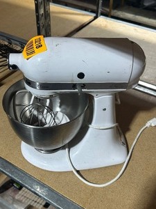 White KitchenAid Mixer