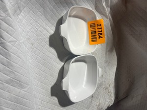 lot 27784 image: 2 Small Corning Ware Baking Dishes