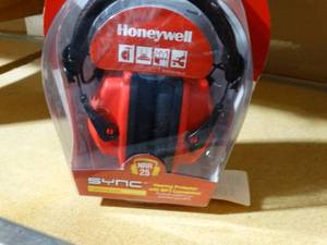 lot 22501 image: New Honeywell Hearing Protector w MP3 Connection