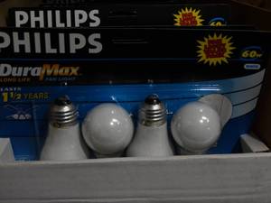 lot 22503 image: Full Set of Philips DuraMAx Fan Lights 60w