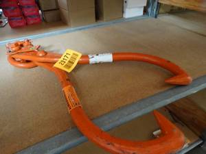 lot 23171 image: Log Skidding Tongs