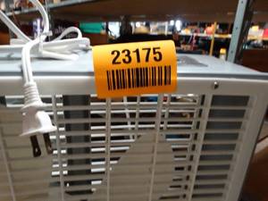 lot 23175 image: Vintage Galaxy Box Fan