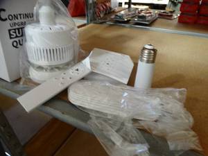 lot 23182 image: New Socket Fan Light