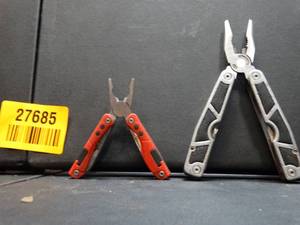 lot 27685 image: Lot of 2 Multi Tools