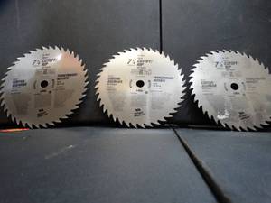 lot 27686 image: Lot of 3 - 7 14 Circular Saw Blades