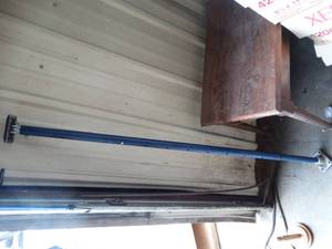 lot 27695 image: Cargo Retaining Bar Adjustable