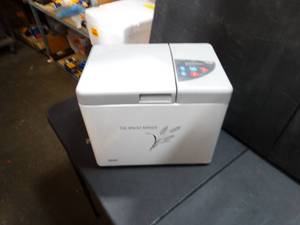 lot 27698 image: WeBilt The Bread Maker